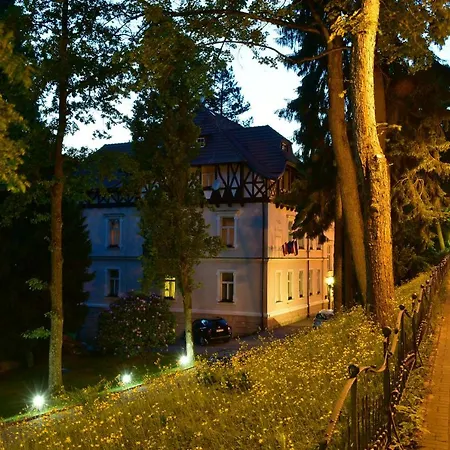 Sant Georg Garni Vendégház 4*