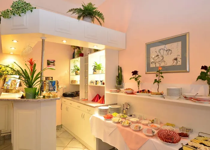 Guest house Sant Georg Garni 4*